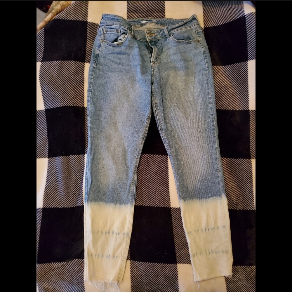 Old Navy Super Skinny- size 8